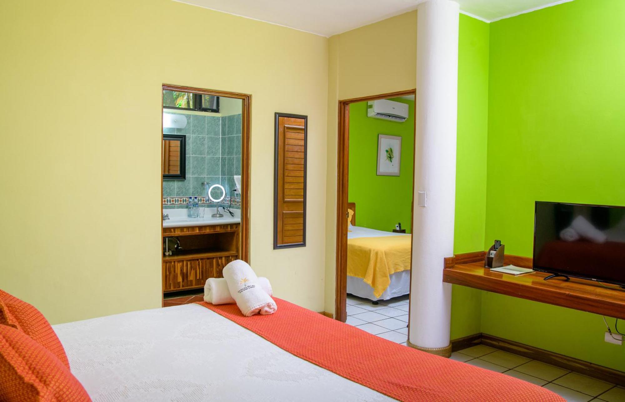 Banana Palms Hotel Rio Dulce Town Exteriér fotografie